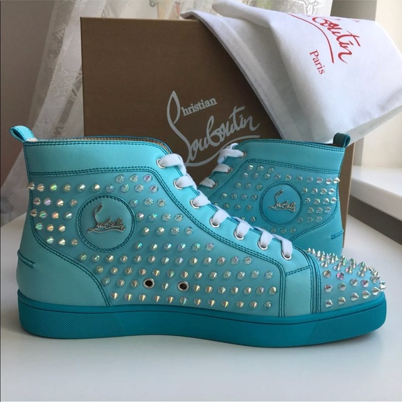 Comment below up to a size 15 - Picture 1 of 8